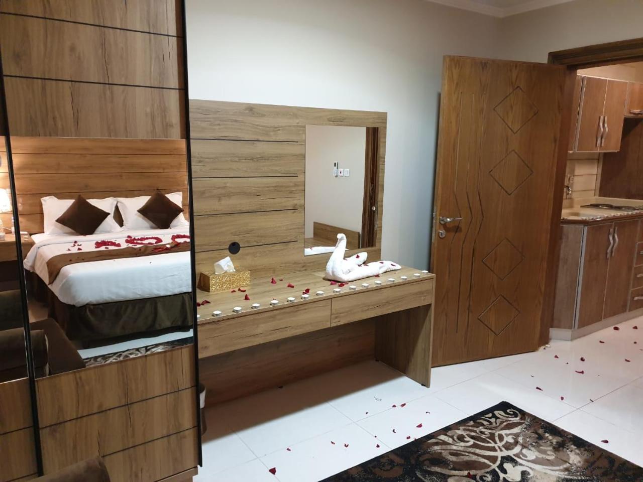 Medina Diamond Suites Main image 1